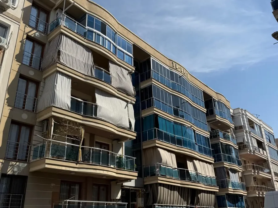 Tunç ve Demir Bey Apartmanı 2011 proje görseli