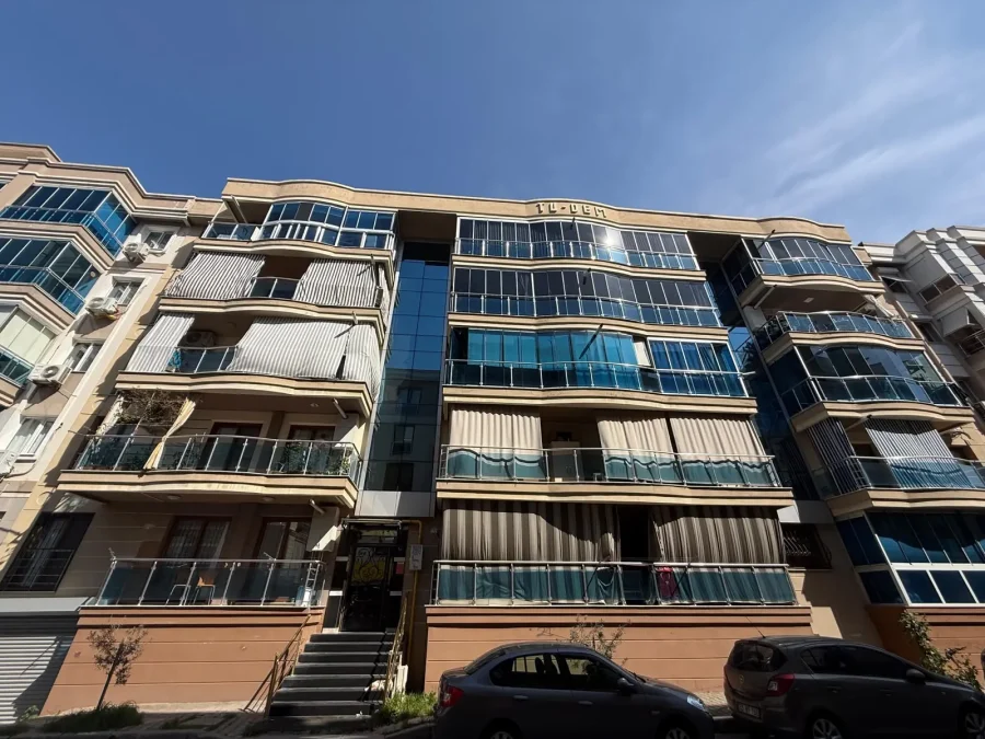 Tunç ve Demir Bey Apartmanı 2011 proje görseli